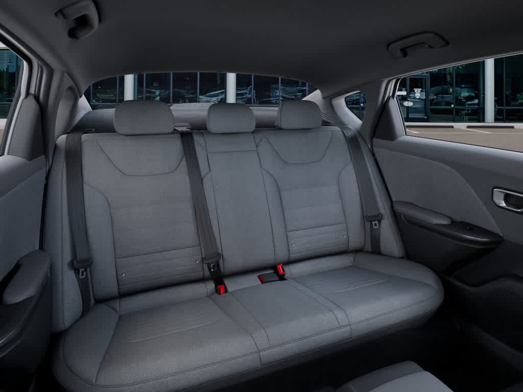 2025 Kia K4 - Image 16