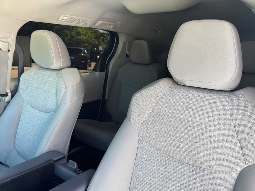 2021 Toyota Sienna - Image 12