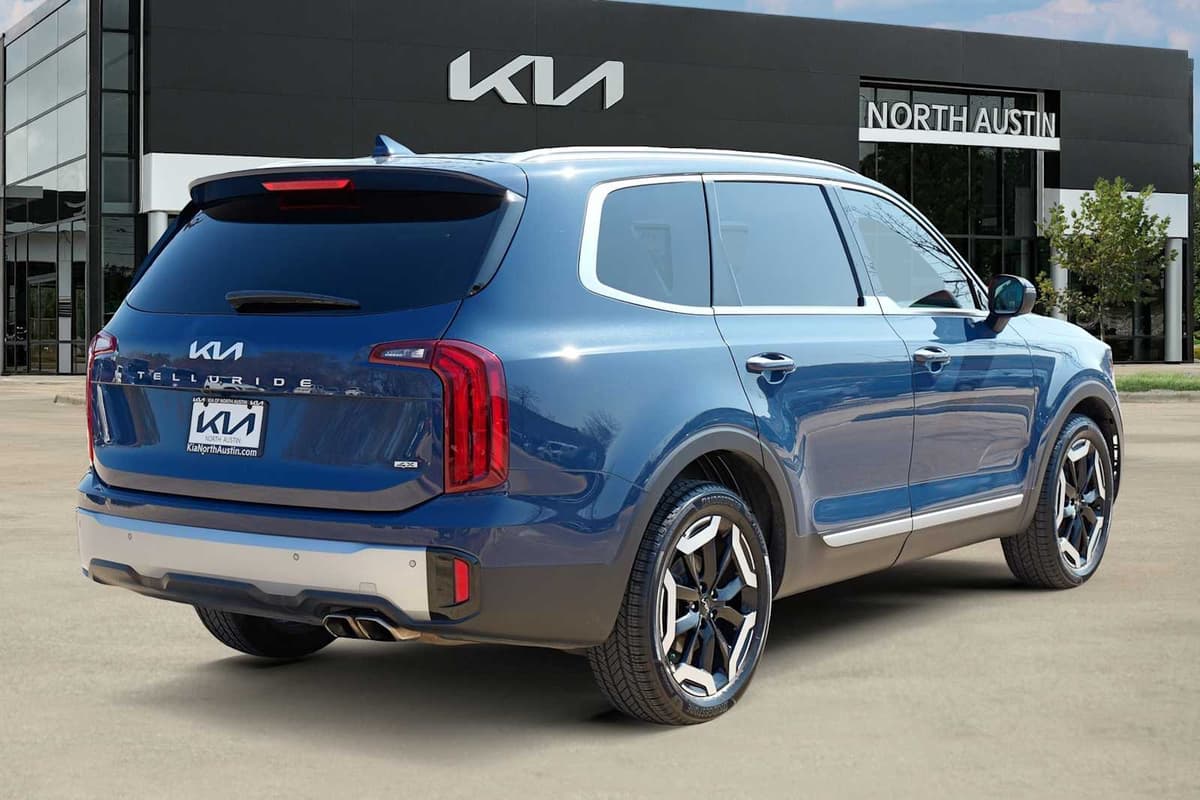 2023 Kia Telluride - Image 6