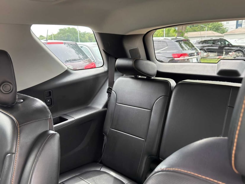 2018 Chevrolet Traverse - Image 30