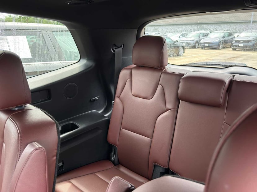 2023 Kia Telluride - Image 28