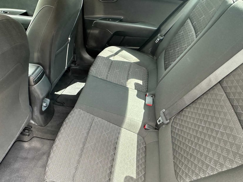 2023 Kia Rio - Image 25