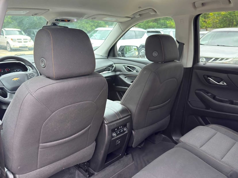 2020 Chevrolet Traverse - Image 17