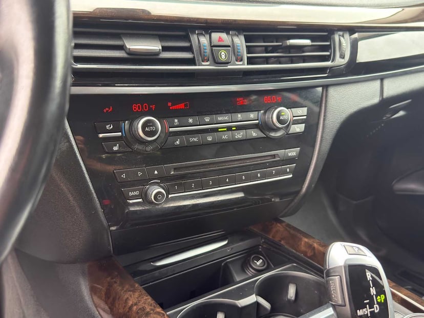 2015 BMW X5 - Image 13