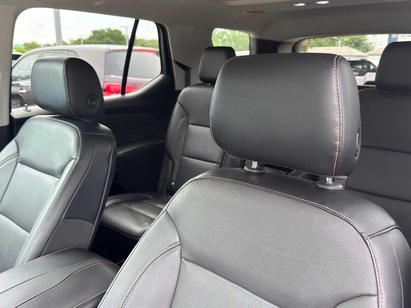 2018 Chevrolet Traverse - Image 12