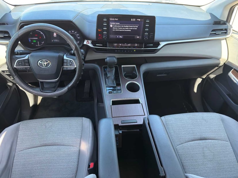 2021 Toyota Sienna - Image 20