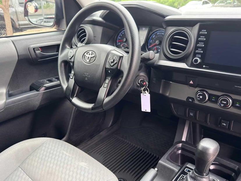 2021 Toyota Tacoma - Image 30