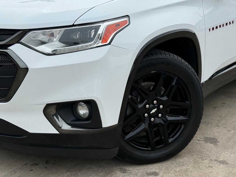 2018 Chevrolet Traverse - Image 3