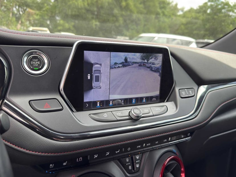 2019 Chevrolet Blazer - Image 17