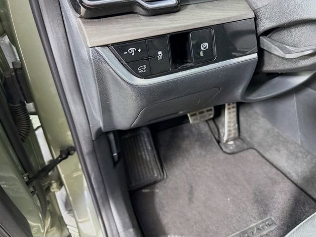 2023 Kia Sportage - Image 10