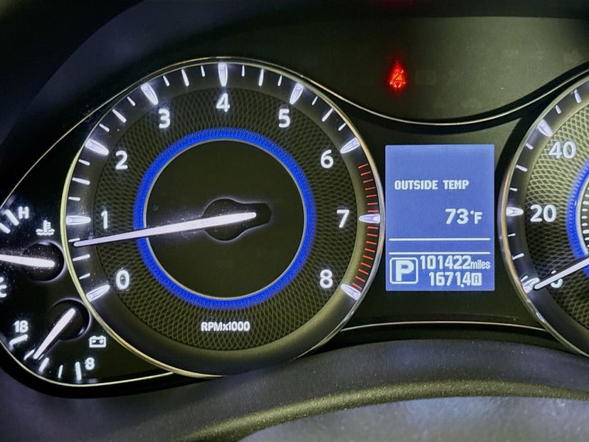 2015 INFINITI QX80 - Image 11
