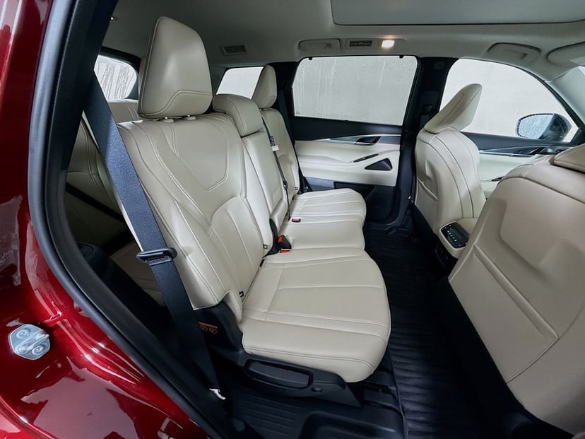 2022 INFINITI QX60 - Image 28