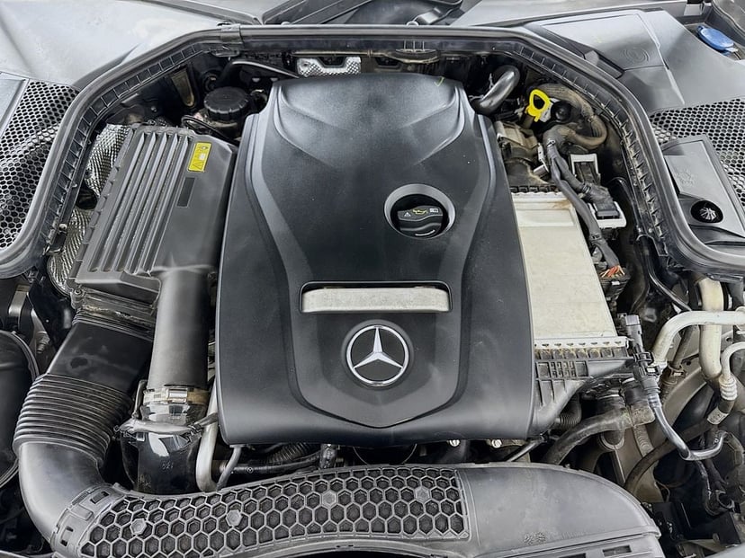 2016 Mercedes-Benz C-Class - Image 28