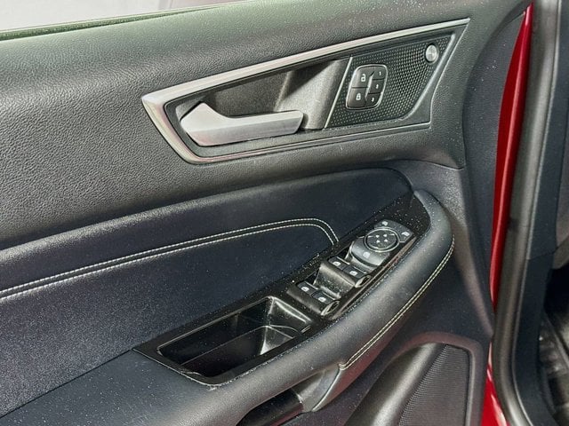 2020 Ford Edge - Image 17