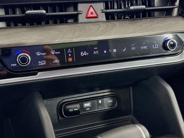 2023 Kia Sportage - Image 16