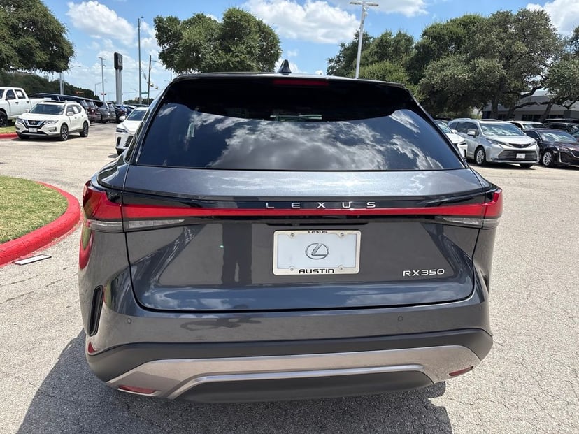2025 LEXUS RX 350 - Image 3