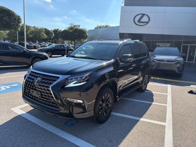 2023 LEXUS GX 460 - Image 12