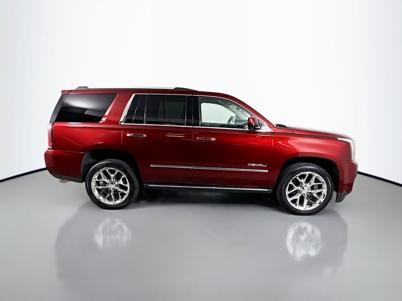 2020 GMC Yukon - Image 4