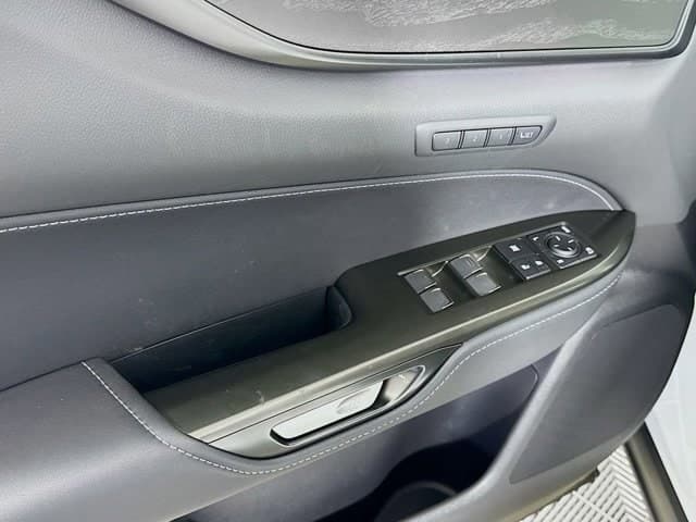 2026 LEXUS NX PLUG-IN HYBRID ELECTRIC VEHICLE - Image 21