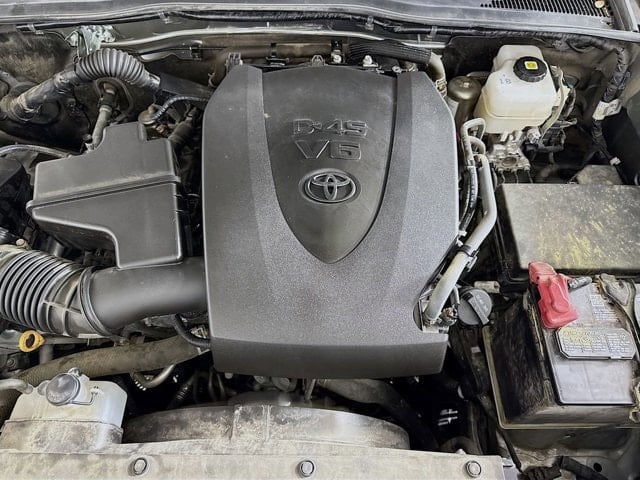 2023 Toyota Tacoma - Image 26