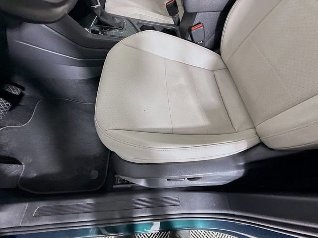 2019 Volkswagen Tiguan - Image 18