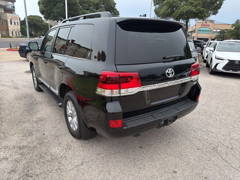 2021 Toyota Land Cruiser - Image 8