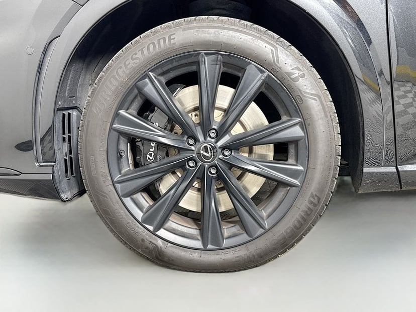 2023 LEXUS RX 500h - Image 33