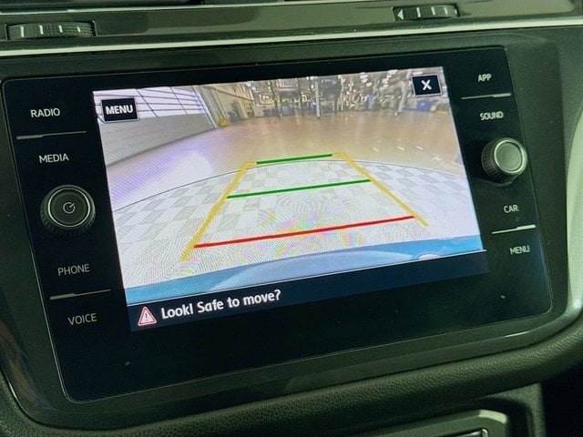 2019 Volkswagen Tiguan - Image 13