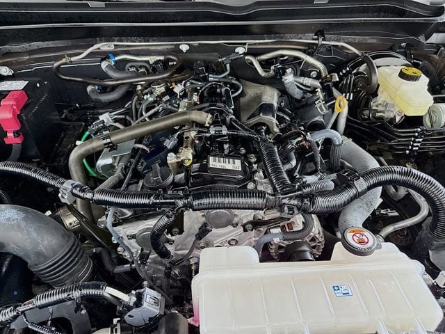 2025 Toyota Tacoma - Image 27