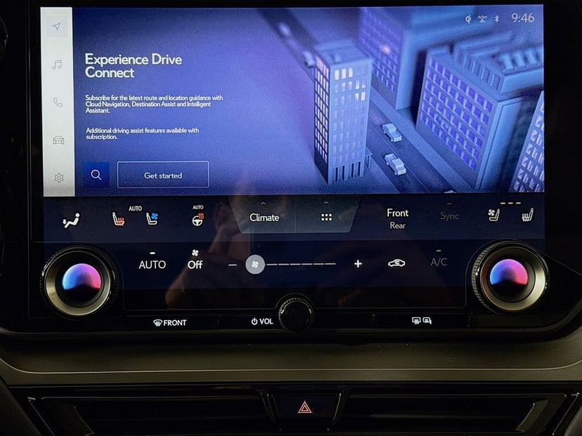2025 LEXUS TX 350 - Image 13