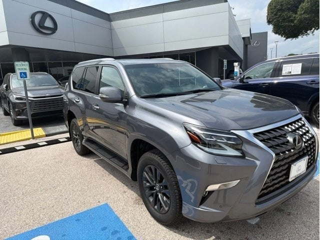 2022 LEXUS GX 460 - Image 3
