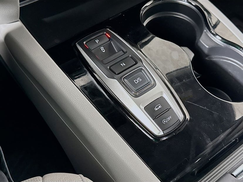 2017 Honda Pilot - Image 17
