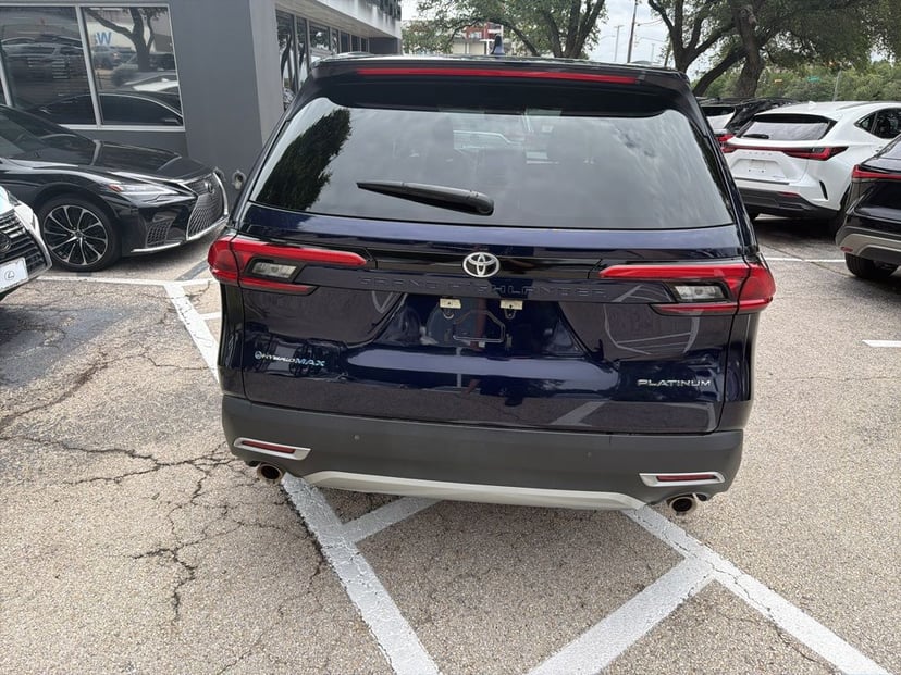 2024 Toyota Grand Highlander Hybrid - Image 5