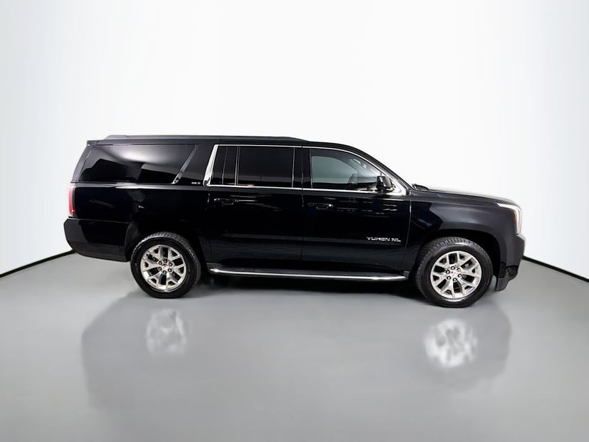 2020 GMC Yukon XL - Image 3