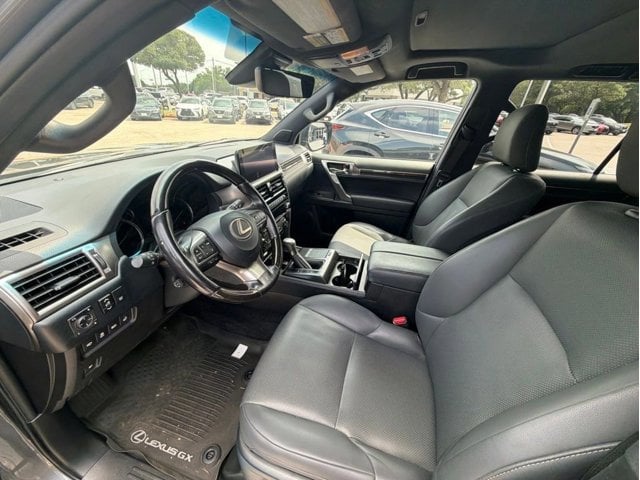 2022 LEXUS GX 460 - Image 10