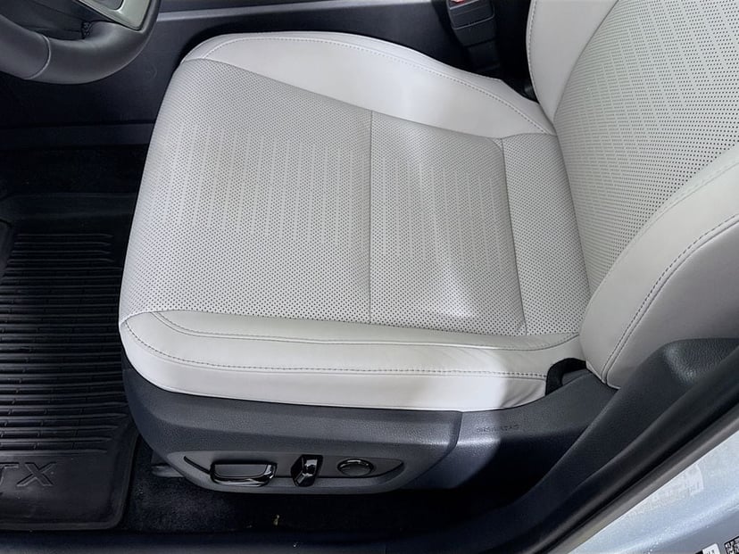 2025 LEXUS TX 350 - Image 20