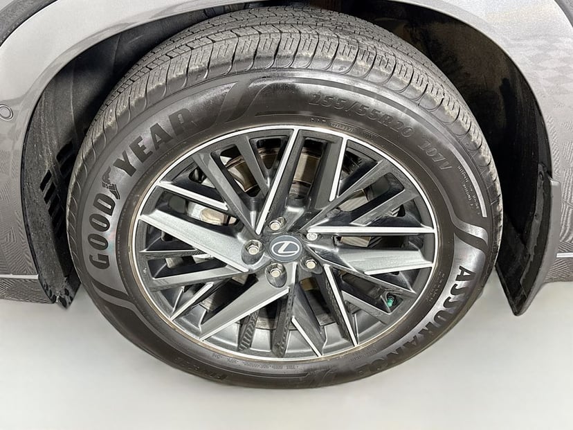 2026 LEXUS TX 350 - Image 32