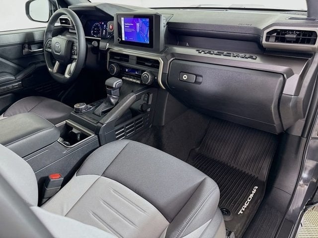 2025 Toyota Tacoma - Image 26