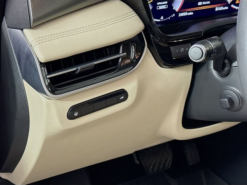2022 INFINITI QX60 - Image 9