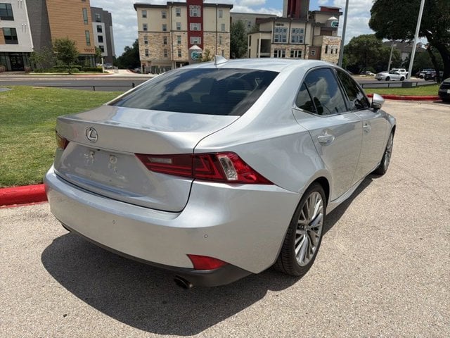 2014 LEXUS IS 250 - Image 4
