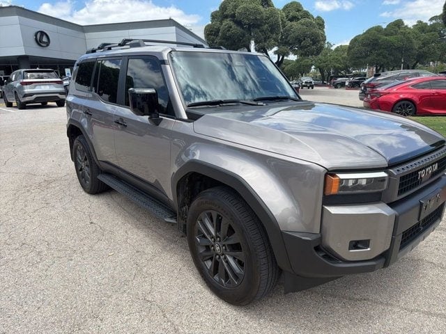2025 Toyota Land Cruiser - Image 2