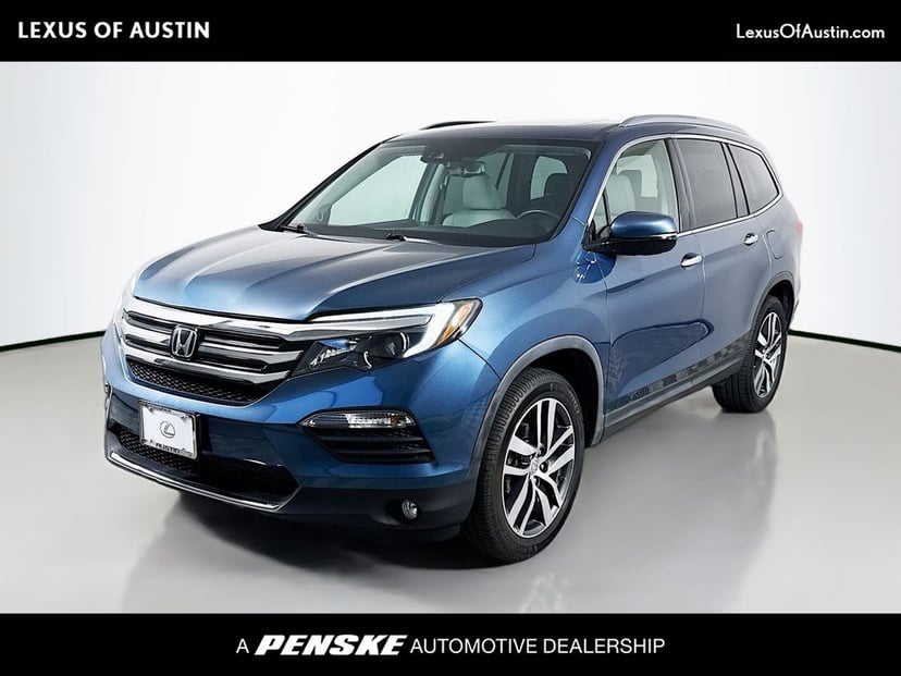 2017 Honda Pilot - Image 2