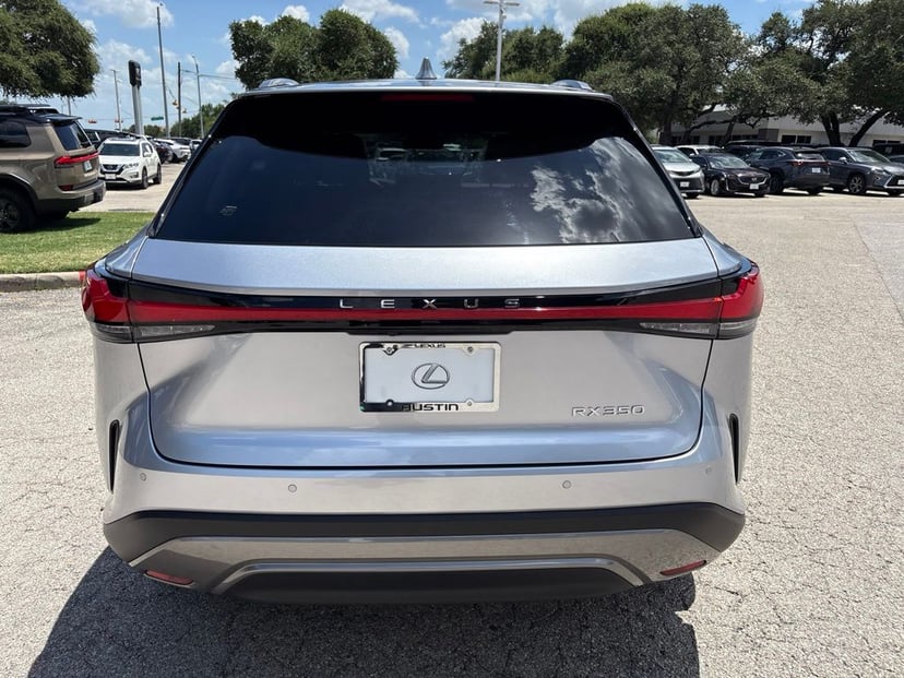 2025 LEXUS RX 350 - Image 3