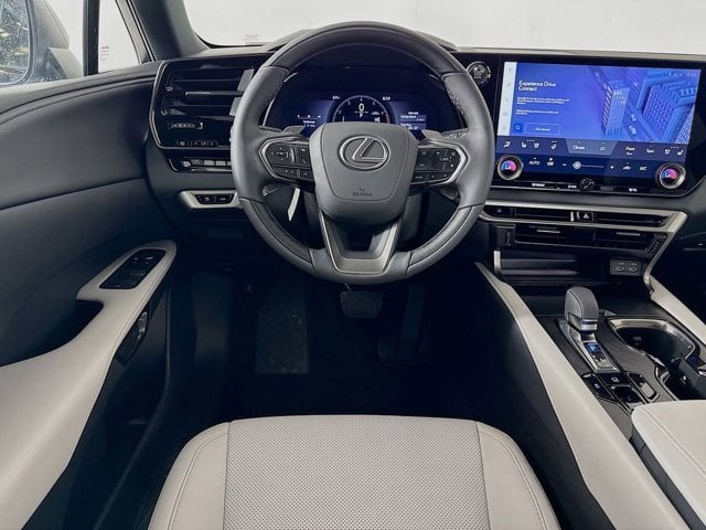 2026 LEXUS RX - Image 18