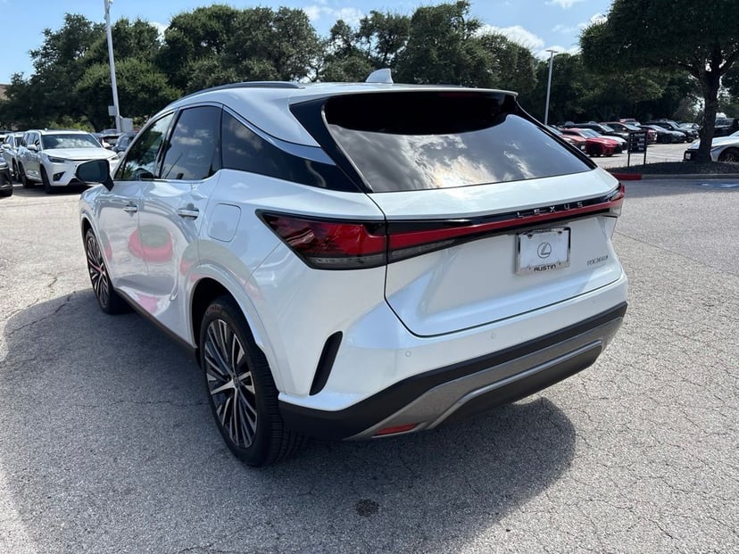 2025 LEXUS RX 350 - Image 2