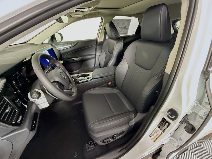 2026 LEXUS NX HYBRID - Image 15