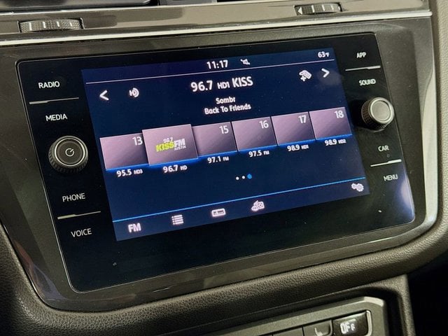 2019 Volkswagen Tiguan - Image 14