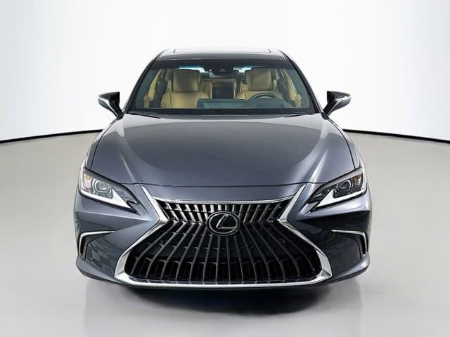 2025 LEXUS ES 300h - Image 2