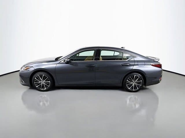 2025 LEXUS ES 300h - Image 8