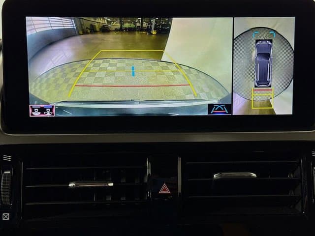 2023 LEXUS GX 460 - Image 14